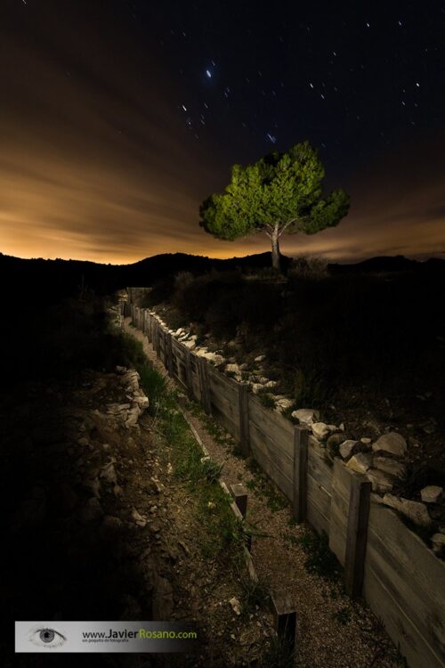 Javier Rosano fotografia nocturna Testigo de una guerra